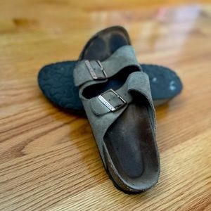 Birkenstocks Tan Sandals Size 39